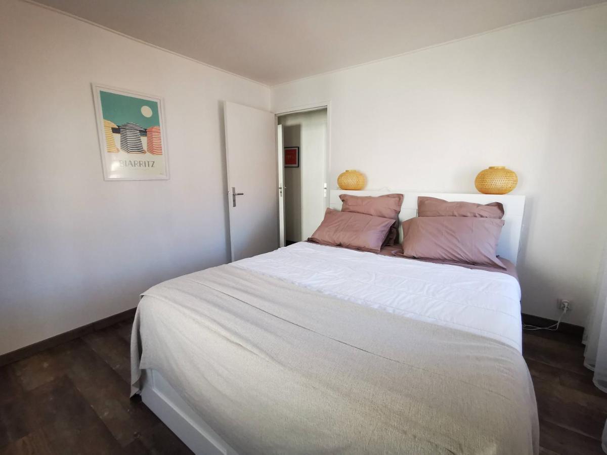 Jeu De Paume Apartment Байон Екстериор снимка